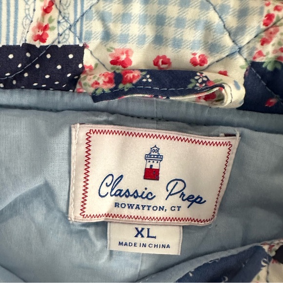 Girls Classic Prep CeCe Quilted Patchwork Barn Coat, Size Extra Large. - Picture 5 of 12